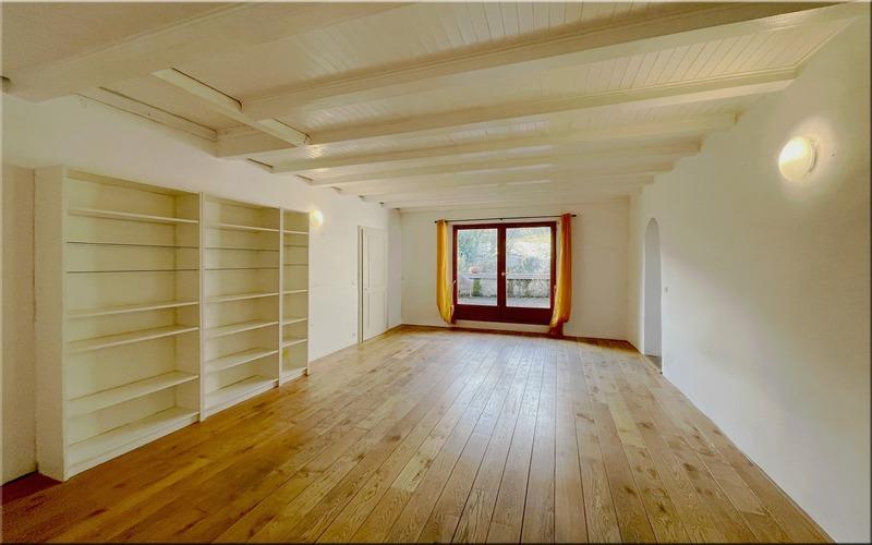 Maison en pierre - 240 m² - 6 pièces