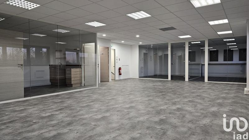 Bureau - 500 m²