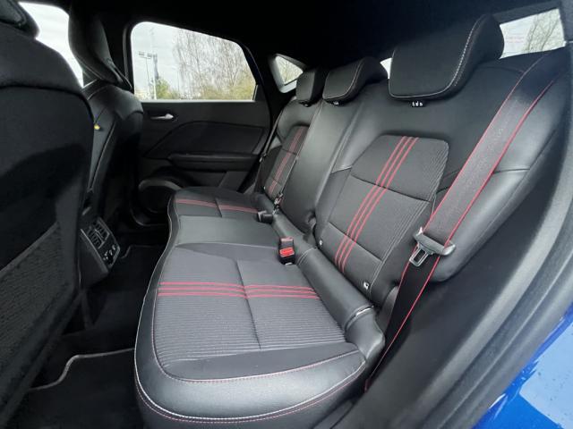 Renault Captur E-Tech 145 - 21 R.S. Line