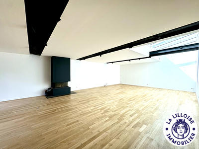 Maison - 194 m² - 3 pièces