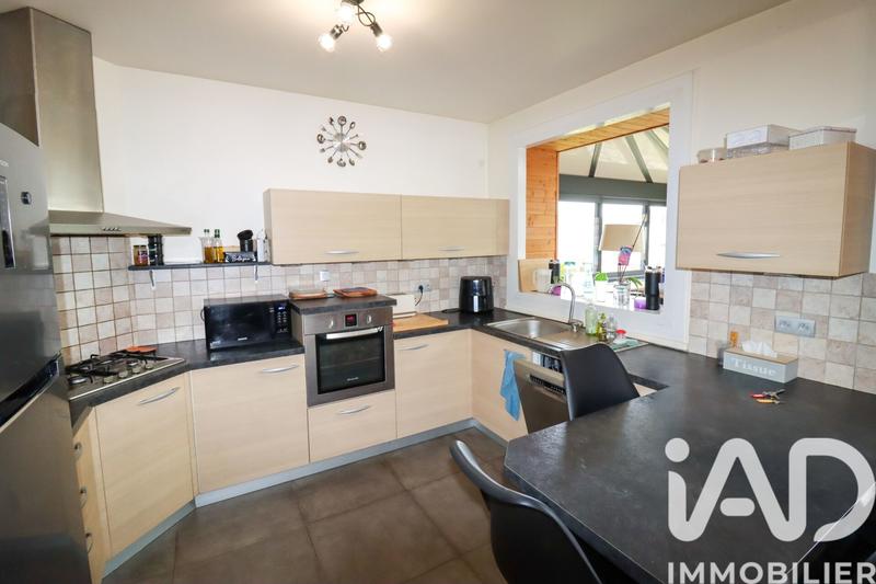 Maison - 170 m² - 9 pièces