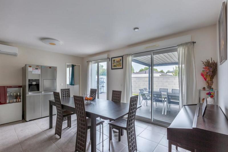 Maison - 99 m² - 5 pièces