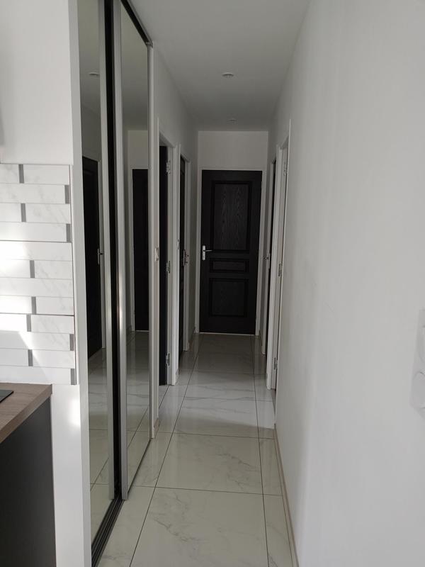 Maison - 84 m² - 5 pièces