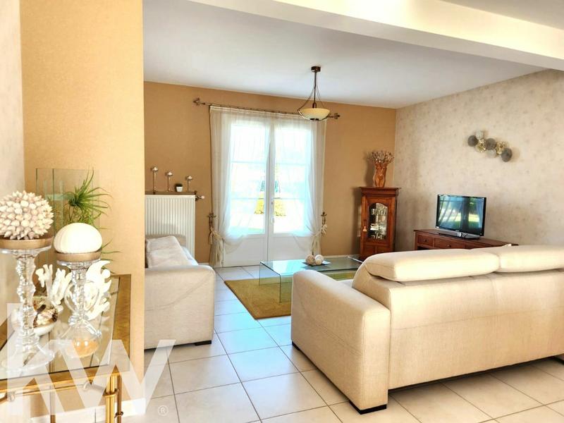 Maison - 142 m² - 6 pièces