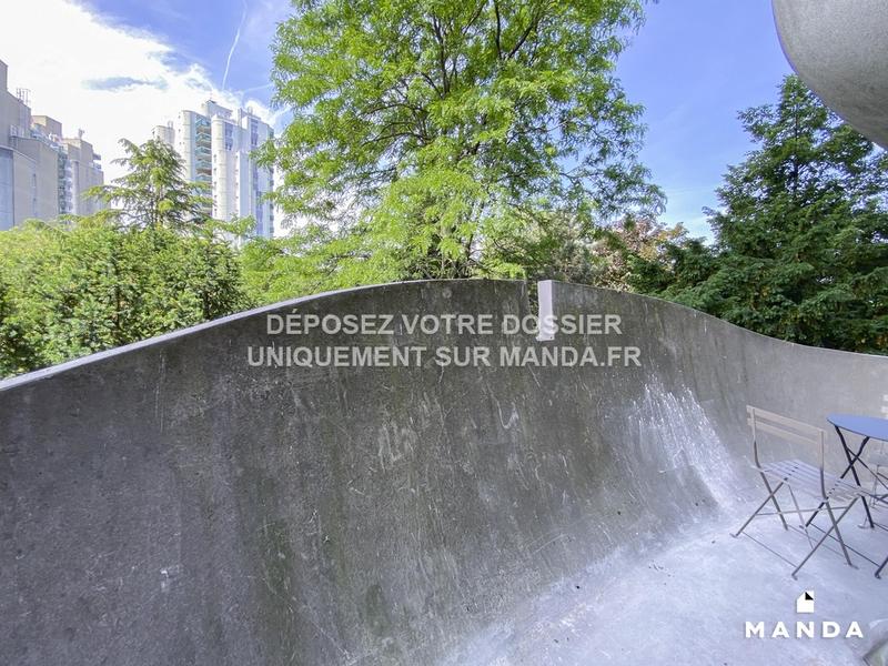 Chambre - 10 m² - 5 pièces