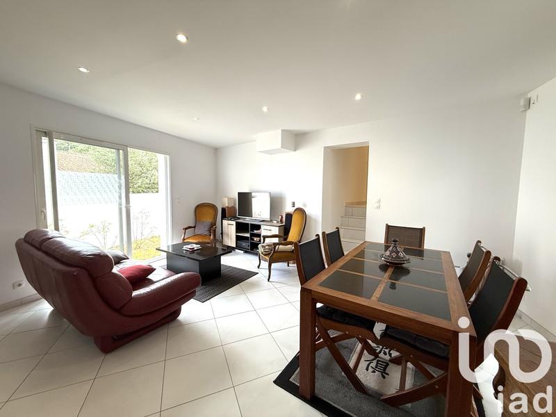 Maison - 93 m² - 4 pièces