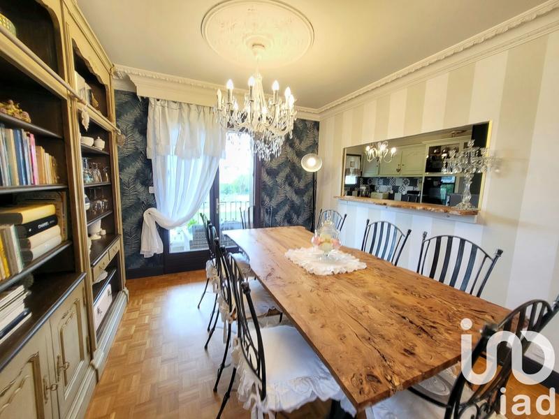 Maison - 159 m² - 5 pièces