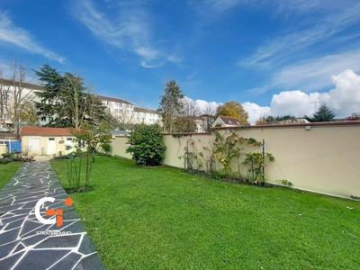 Maison - 82 m² - 4 pièces