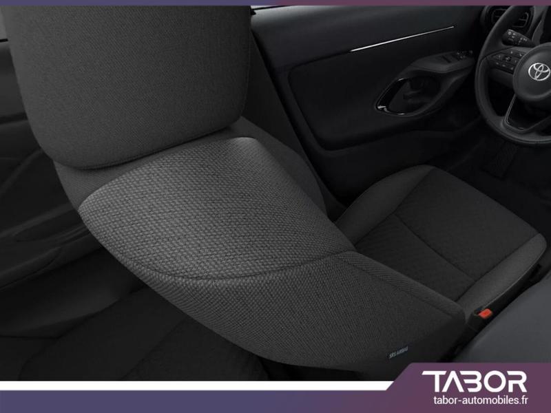 Toyota Yaris Cross 130 ChauffS SafetyP Led Keyl