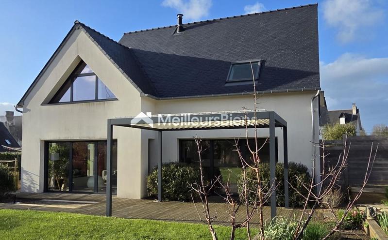 Maison d'architecte - 148 m² - 11 pièces