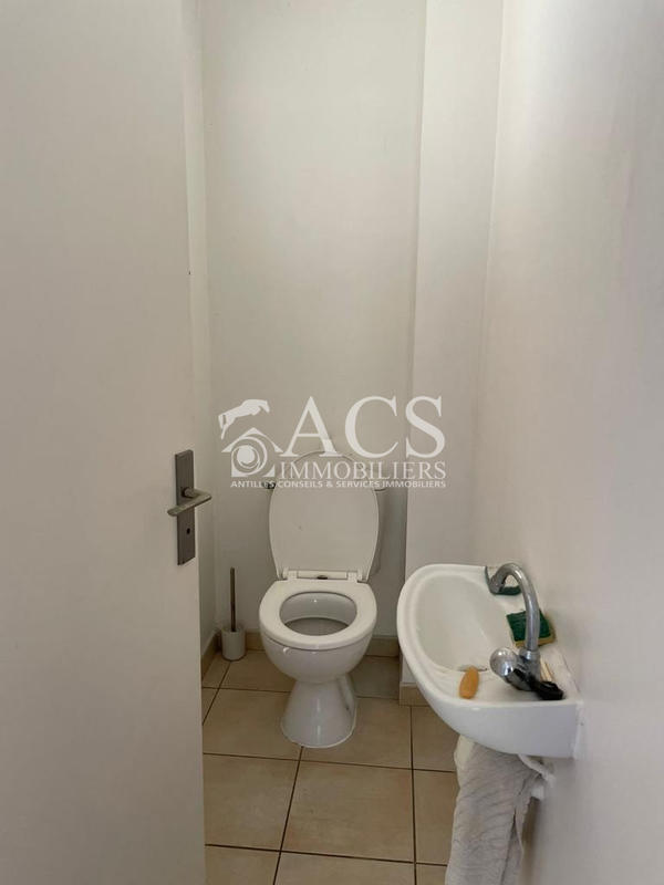 Maison - 96 m² - 4 pièces