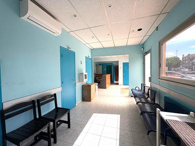 Local d'activités - 145 m²