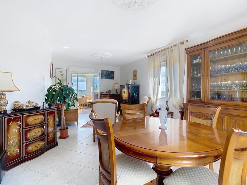 Maison - 136 m² - 5 pièces