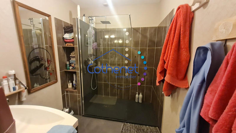 Maison - 232 m² - 5 pièces