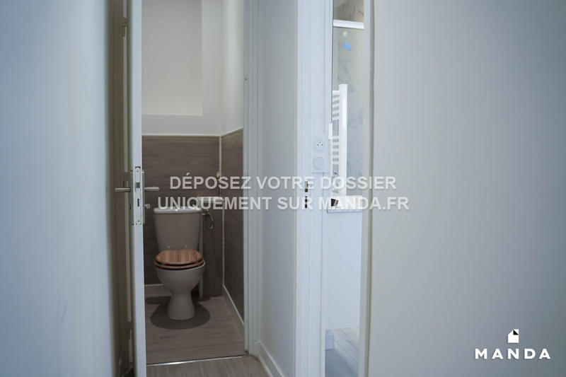 Chambre - 12 m² - 7 pièces