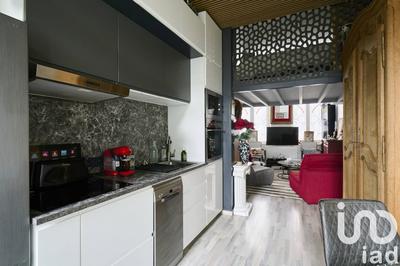 Studio - 30 m² - 1 pièce