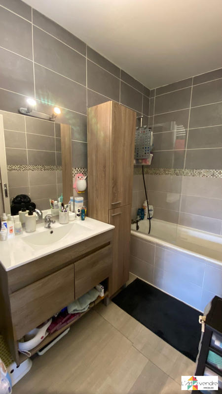 Appartement - 94 m² - 4 pièces