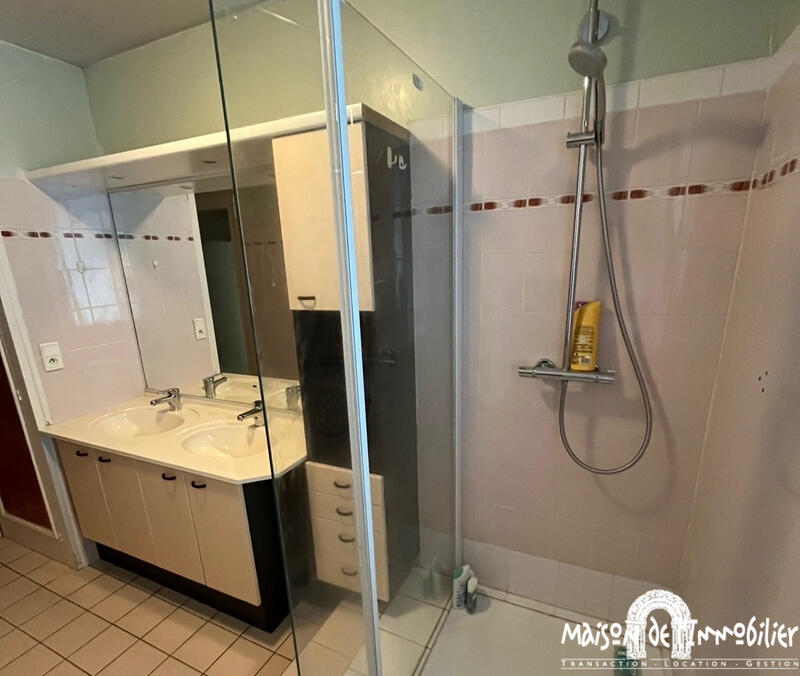 Maison - 152 m² - 5 pièces