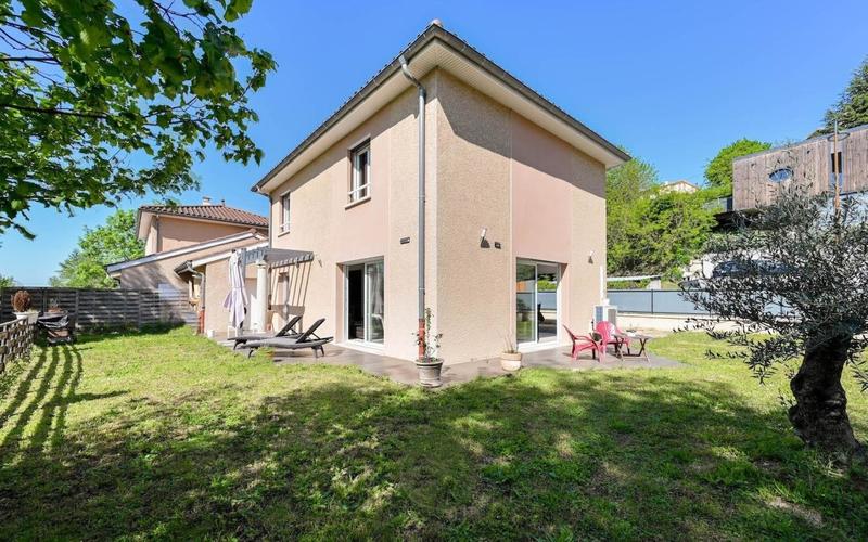 Maison - 115 m² - 5 pièces