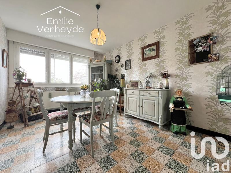 Maison - 95 m² - 5 pièces