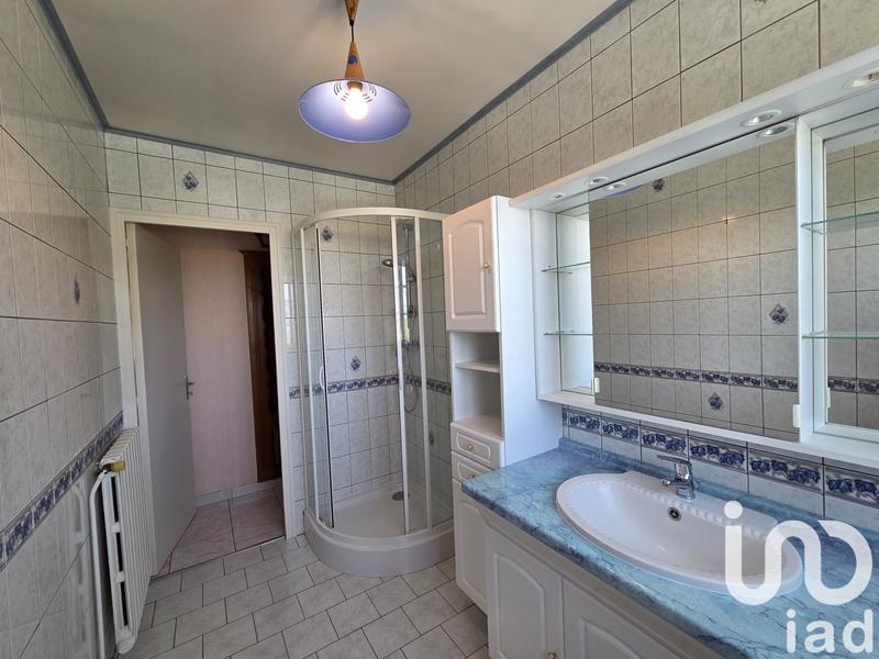 Maison - 122 m² - 6 pièces