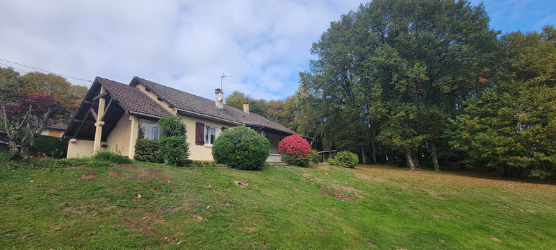 Maison - 104 m² - 4 pièces