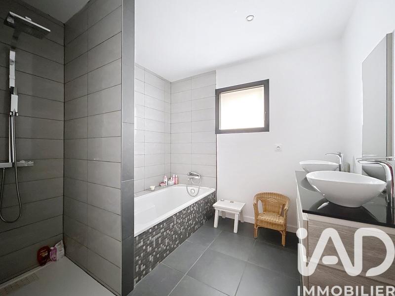 Maison de maîtres - 314 m² - 10 pièces