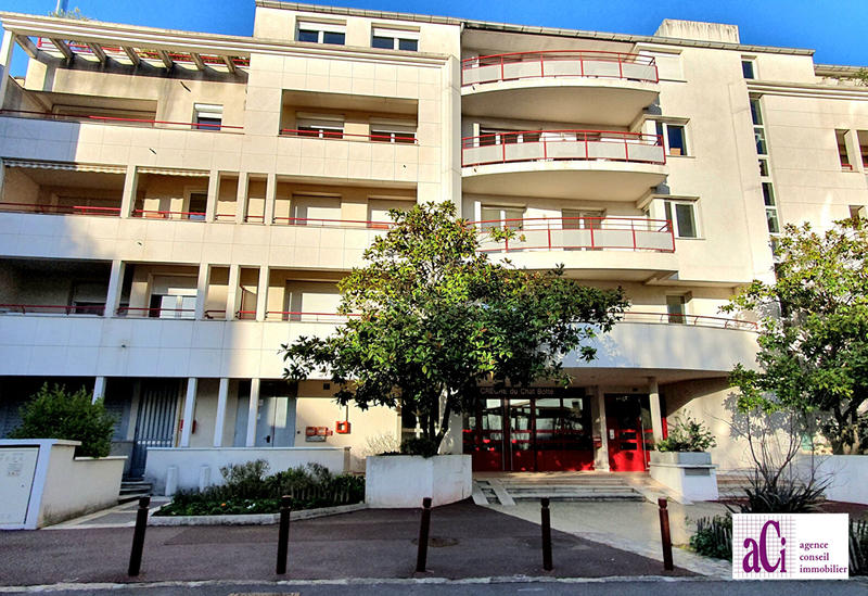 Appartement - 64 m² - 3 pièces