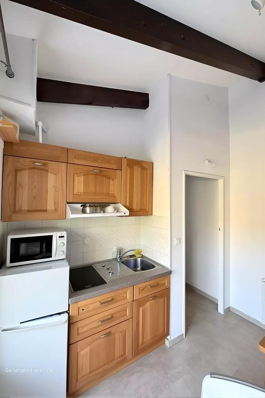 Studio - 28 m² - 1 pièce