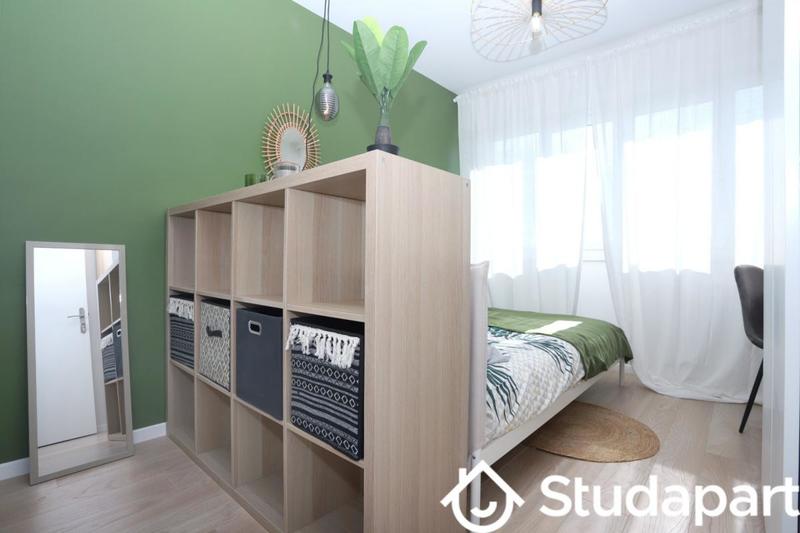 Chambre - 12 m² - 1 pièce