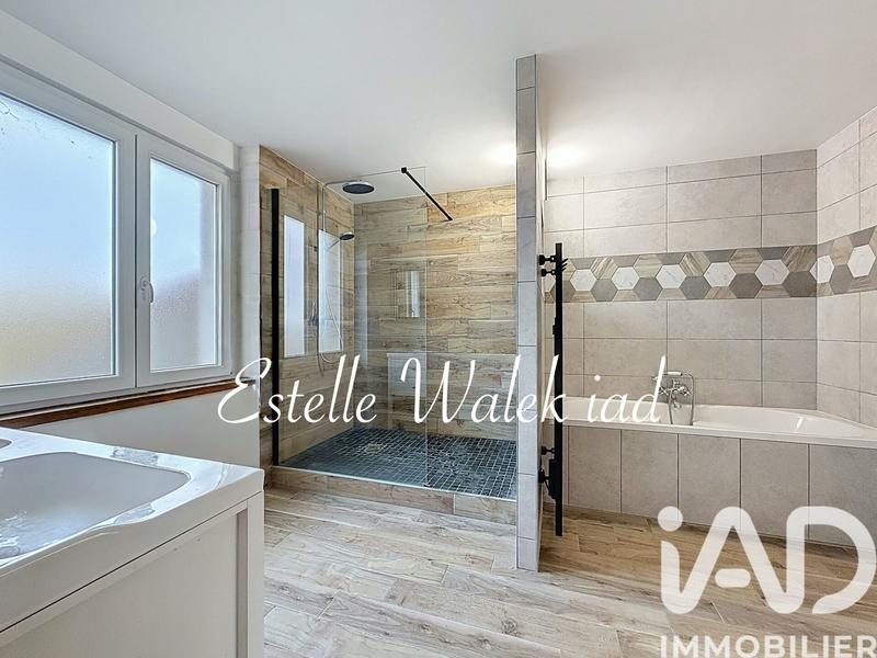 Maison - 125 m² - 5 pièces