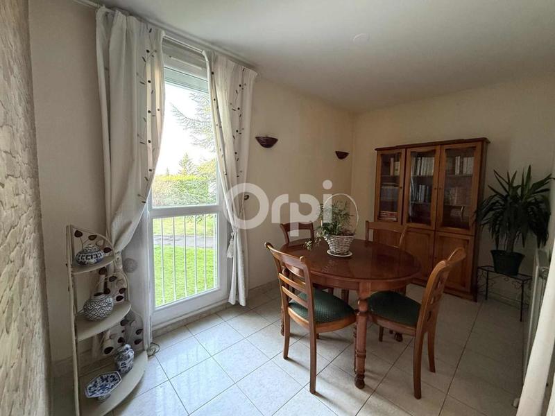 Appartement - 90 m² - 3 pièces