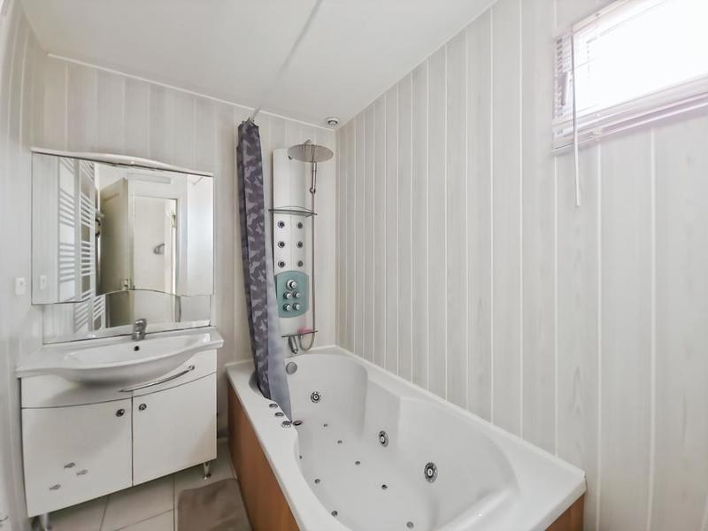 Maison - 81 m² - 4 pièces