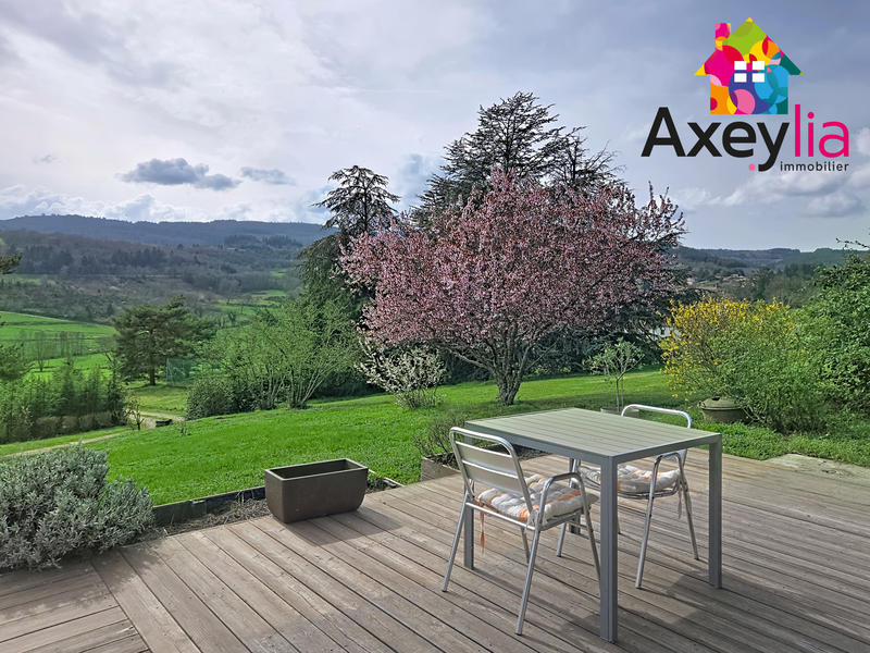 Maison - 138 m² - 6 pièces