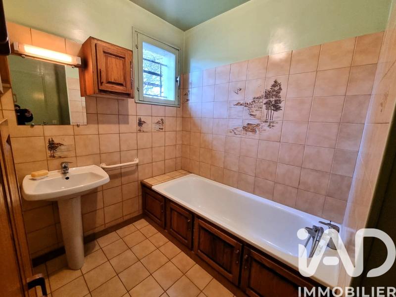 Maison - 110 m² - 4 pièces