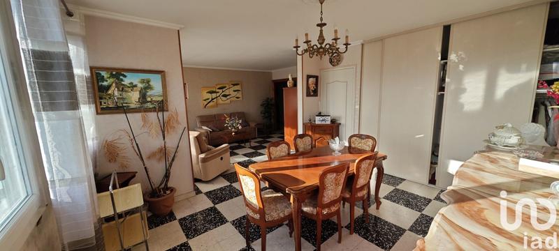 Appartement - 93 m² - 4 pièces