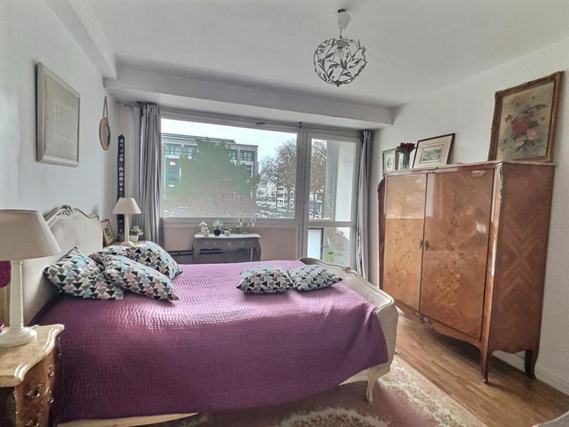 Appartement - 90 m² - 4 pièces