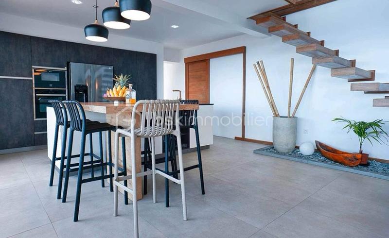 Villa - 160 m² - 4 pièces