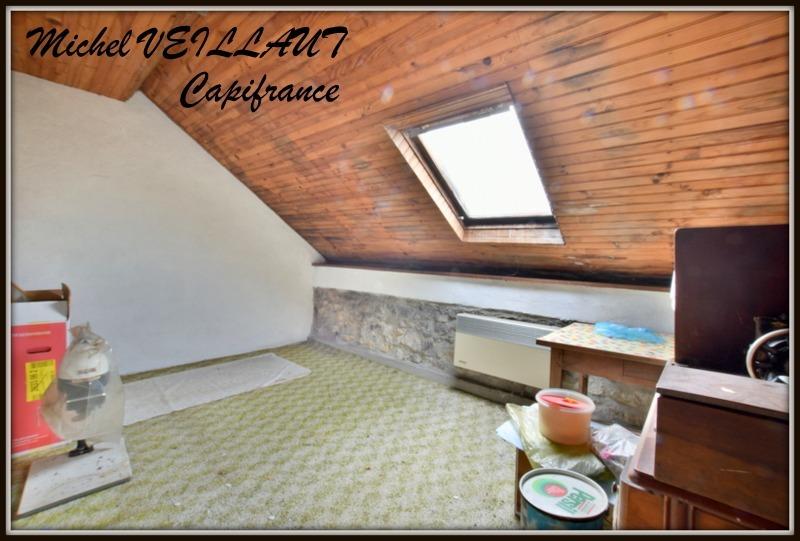 Maison - 95 m² - 8 pièces