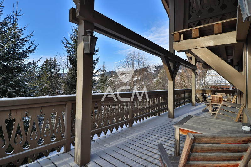 Châlet - 177 m² - 6 pièces