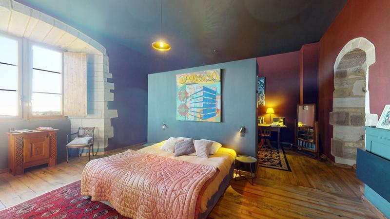 Château - 280 m² - 7 pièces