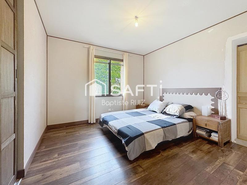 Maison - 165 m² - 5 pièces