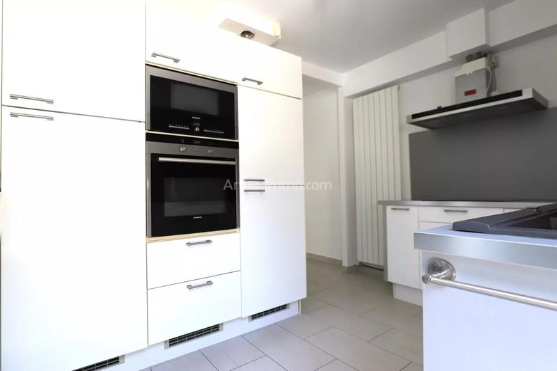 Maison - 108 m² - 5 pièces