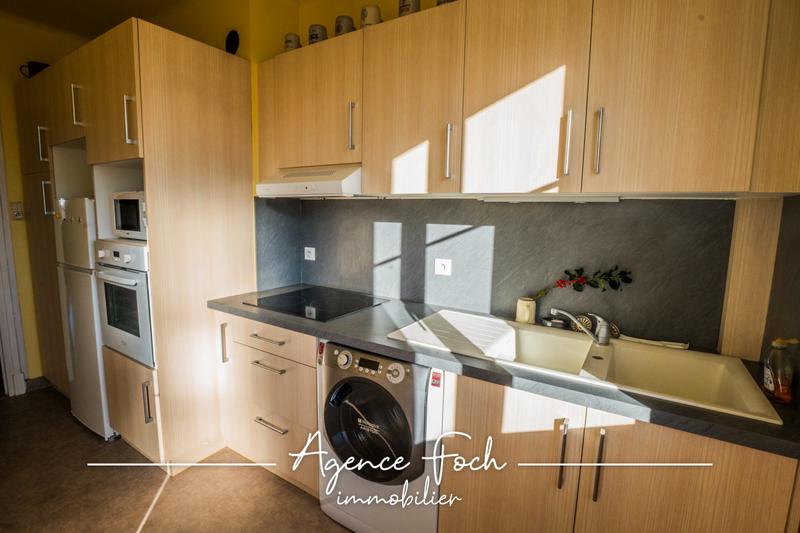 Appartement - 64 m² - 3 pièces