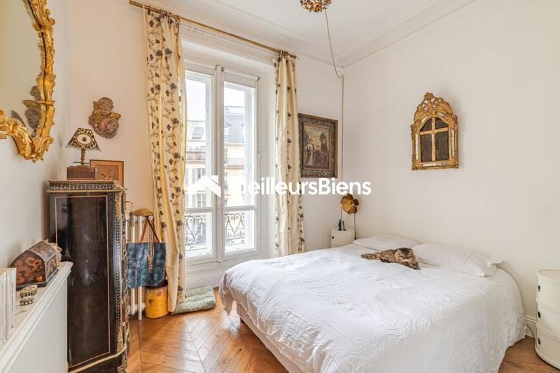 Appartement - 111 m² - 5 pièces