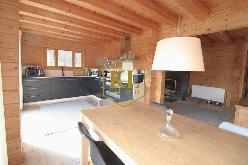 Châlet - 159 m² - 6 pièces