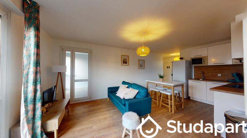 Chambre - 13 m² - 1 pièce