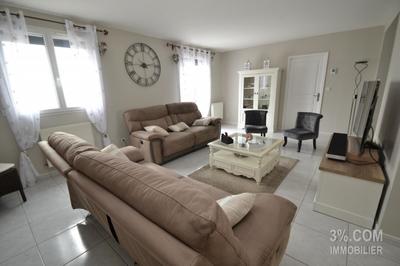 Maison - 163 m² - 6 pièces