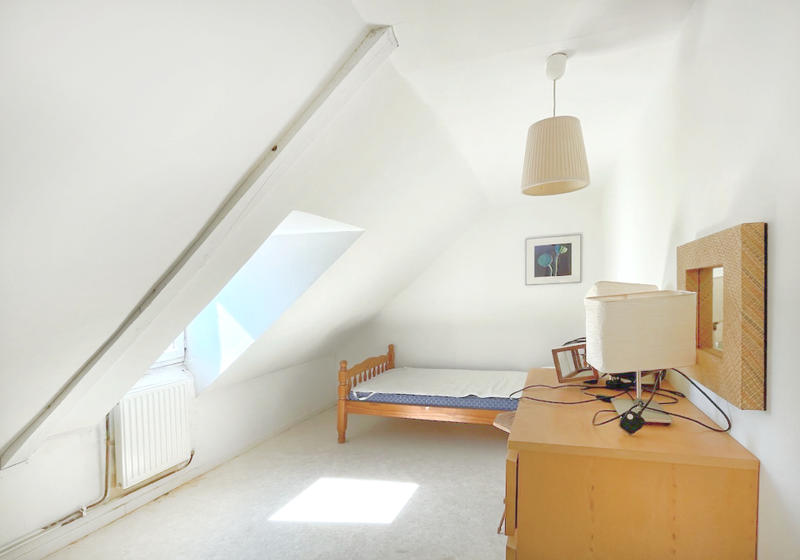 Maison - 218 m² - 12 pièces