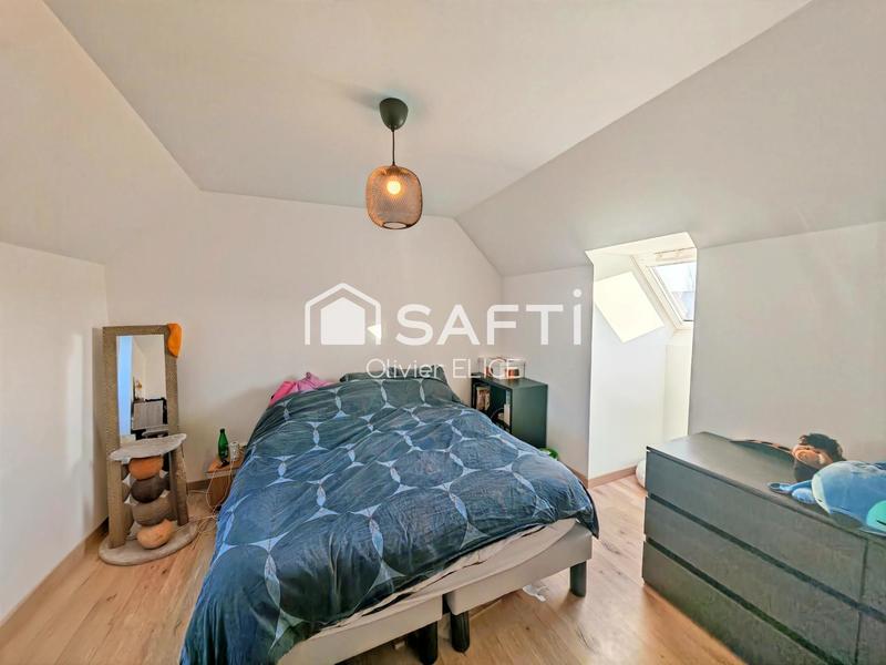 Maison - 90 m² - 4 pièces